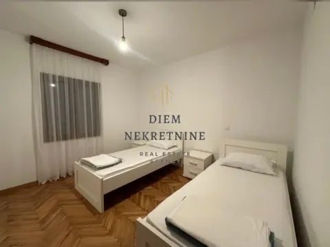 Rent, two bedroom apartment, 90m², Čeluga, Bar - image 11