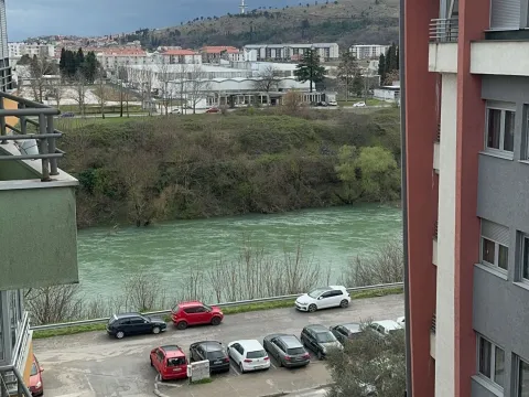 Rent, one bedroom apartment, 50m², Krivi Most, Podgorica - image 10