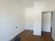 Prodaja, dvosoban stan, 80m², Centar, Bar - image 7