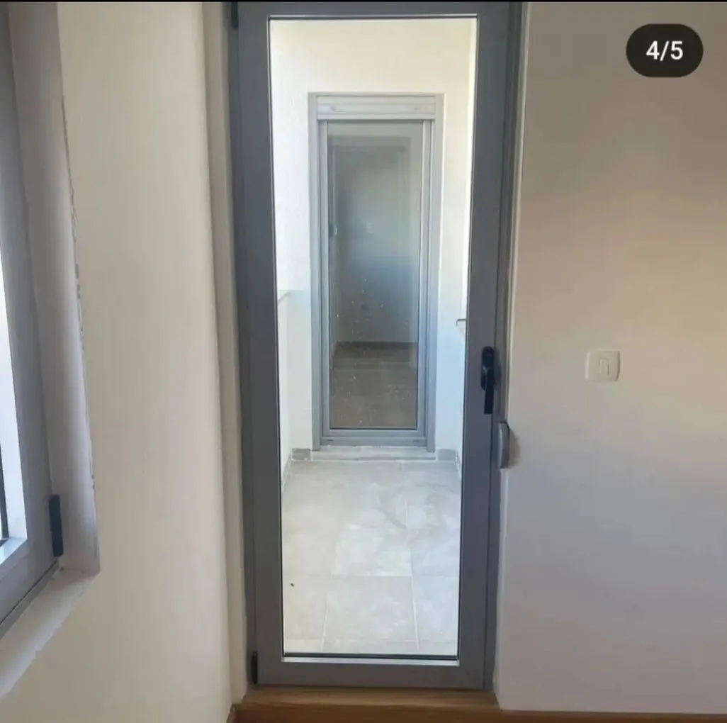 Prodaja, dvosoban stan, 62m², Ljubović, Podgorica