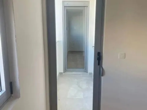 Prodaja, dvosoban stan, 62m², Ljubović, Podgorica - image 8