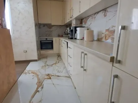 Prodaja, dvosoban stan, 88m², Centar, Nikšić - image 8