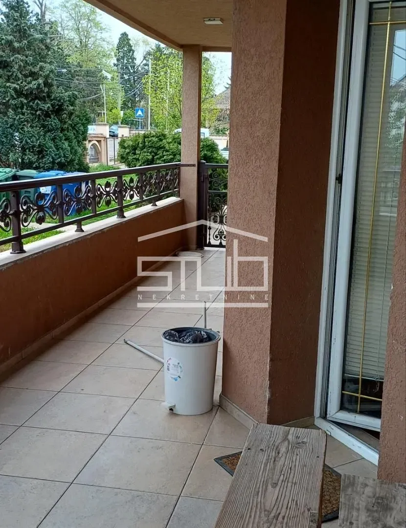Prodaja, trosoban stan, 79m², Čukarica, Beograd