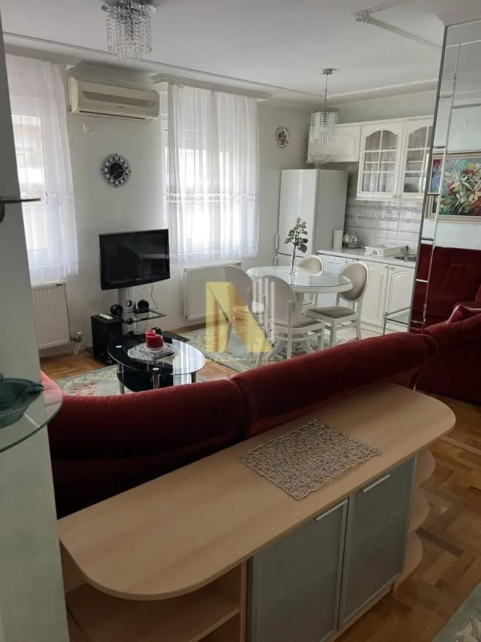 Izdavanje, dvosoban stan, 37m², Grbavica, Novi Sad Sve Podlokacije