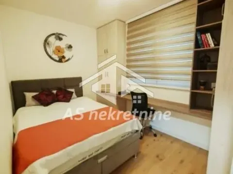 Izdavanje, dvosoban stan, 42m², Zemun Sve Podlokacije, Beograd - image 10