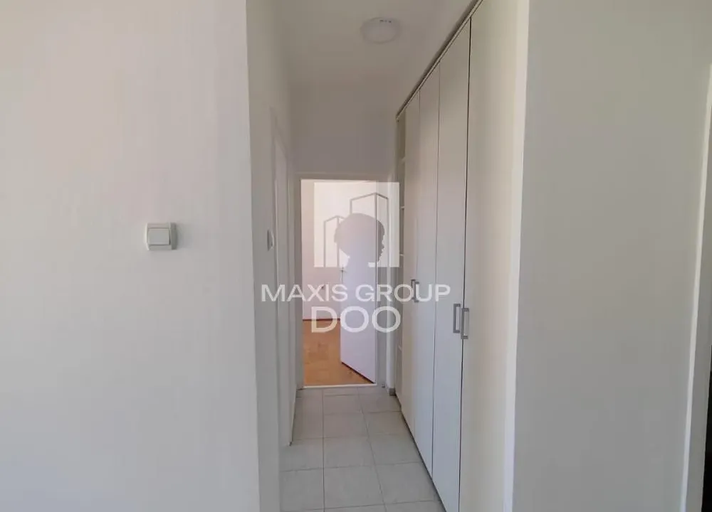 Prodaja, trosoban stan, 59m², Višnjica, Palilula Sve Podlokacije