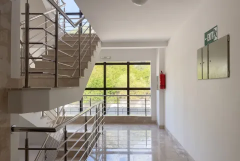 Sale, two bedroom apartment, 89m², Budva, Crna Gora - image 11