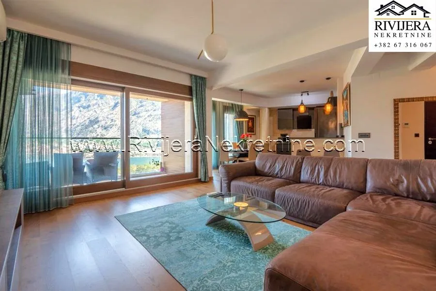 Sale, two bedroom apartment, 78m², Škaljari, Kotor