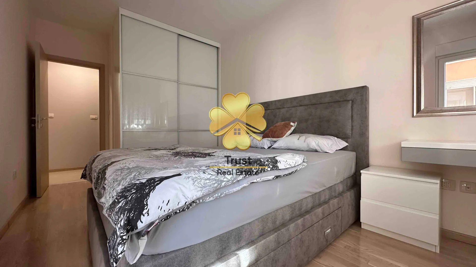 Rent, two bedroom apartment, 65m², City Kvart, Podgorica
