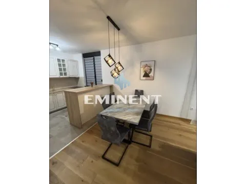 Izdavanje, dvosoban stan, 61m², Zemun Gornji Grad, Zemun Sve Podlokacije - image 4