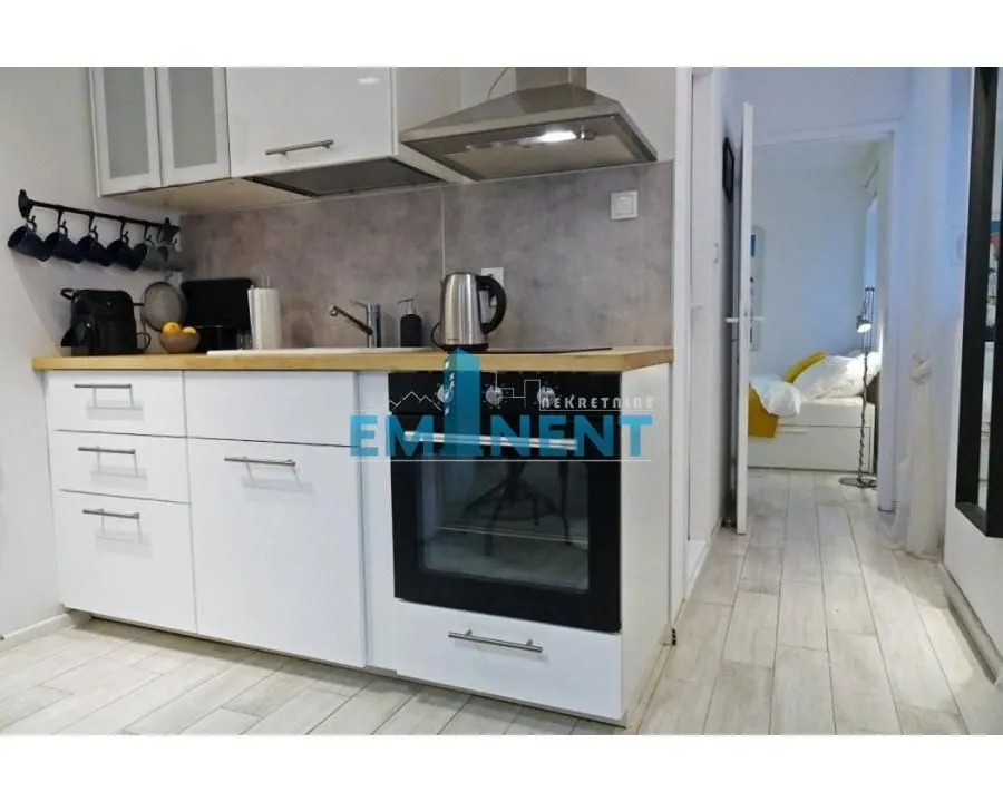 Rent, apartment, 34m², Stari Grad, Beograd