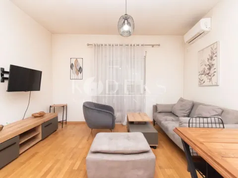 Rent, two bedroom apartment, 58m², Centar, Podgorica - image 2