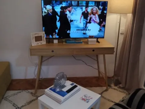 Izdavanje, trosoban stan, 40m², Herceg Novi, Crna Gora - image 2