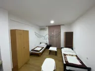 Izdavanje, petosoban stan, 150m², Centar, Budva - image 6