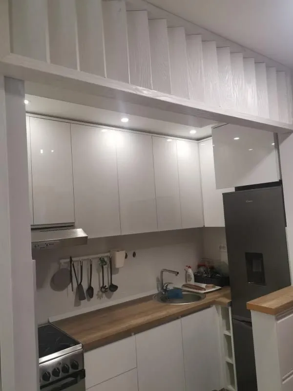 Izdavanje, garsonjera, 30m², Tološka šuma, Podgorica