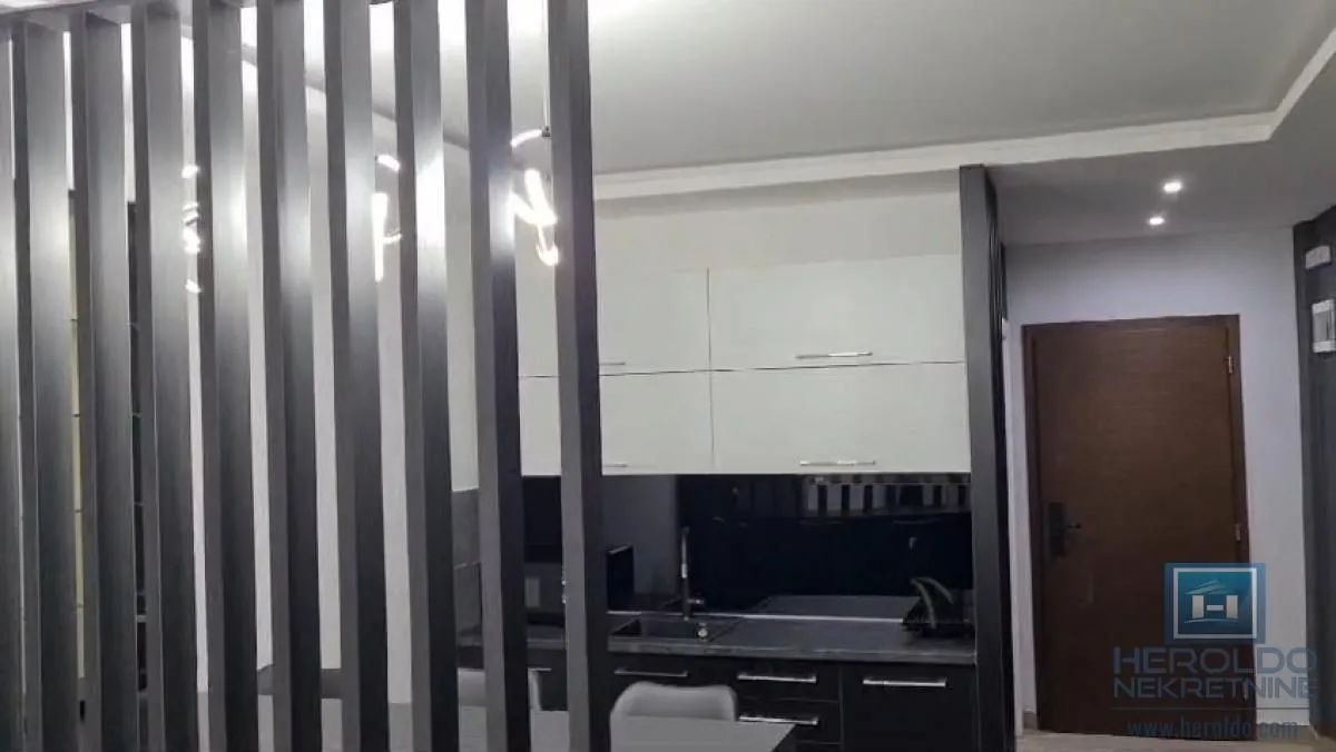 Prodaja, jednosoban stan, 30m², Kraljevi Čardaci, Kopaonik