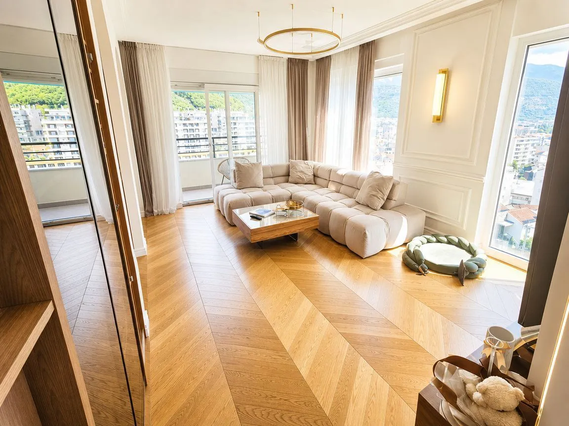 Prodaja, dvosoban stan, 77m², Budva, Crna Gora
