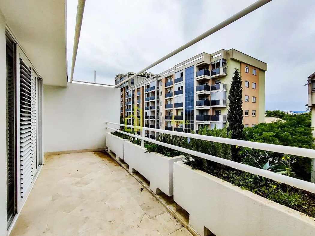 Rent, three bedroom apartment, 115m², Momišići, Podgorica