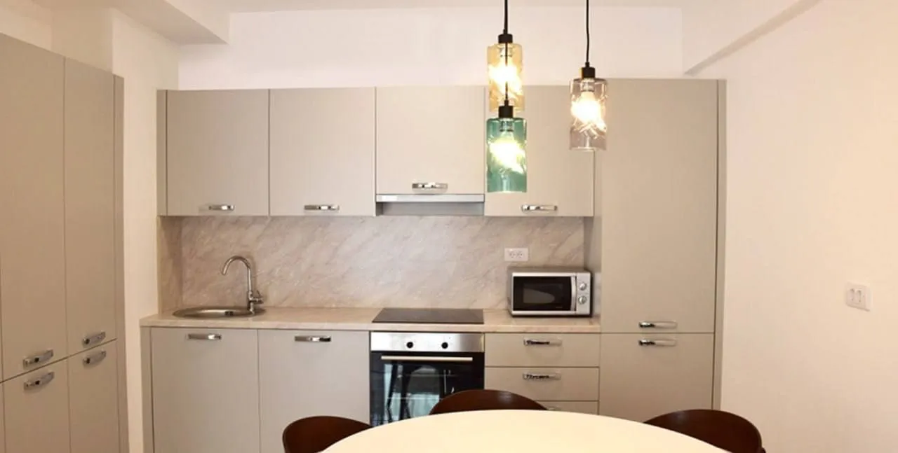 Rent, two bedroom apartment, 67m², Bečići, Budva