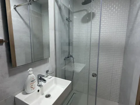 Rent, two bedroom apartment, 86m², Master Kvart, Podgorica - image 8