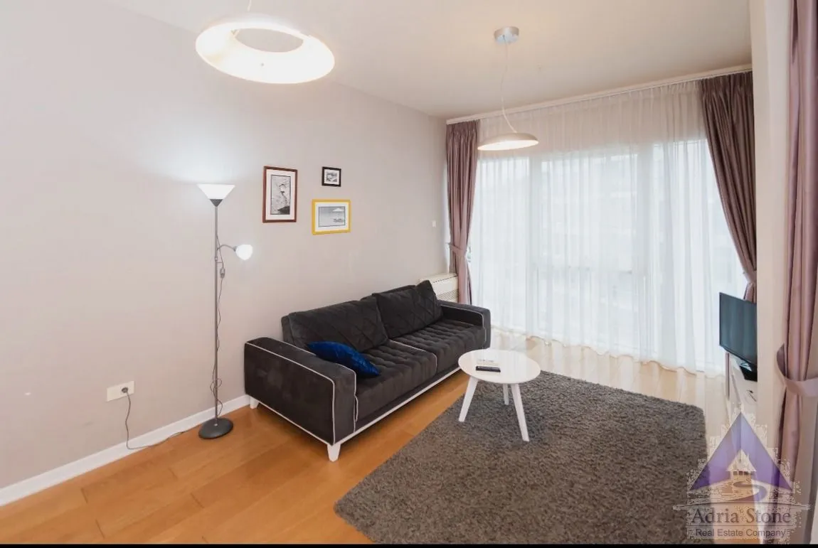 Sale, one bedroom apartment, 65m², Centar, Budva