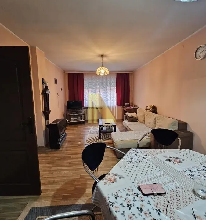 Sale, house, 200m², Futog, Novi Sad Sve Podlokacije