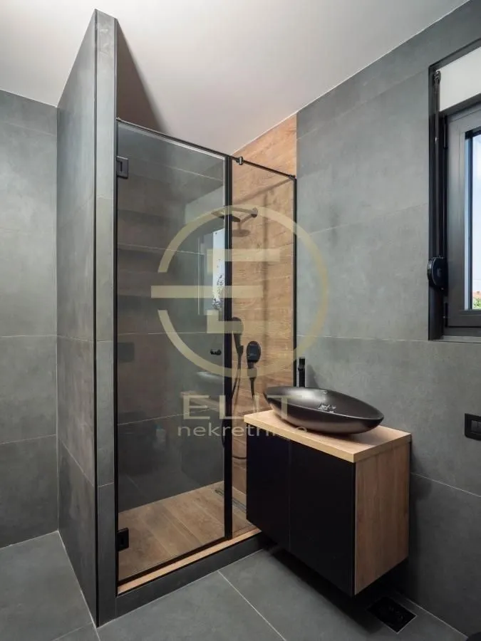 Prodaja, kuća, 143m², Veternik, Novi Sad Sve Podlokacije