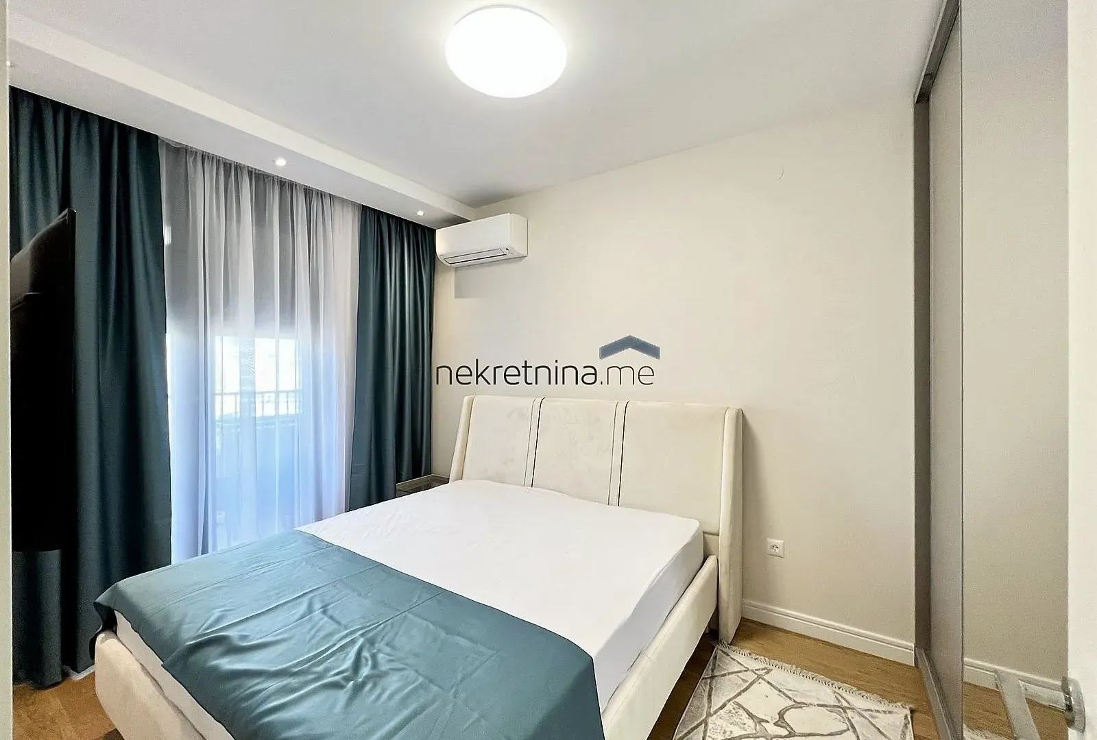 Izdavanje, jednosoban stan, 57m², Kod Capital Plaze, Podgorica