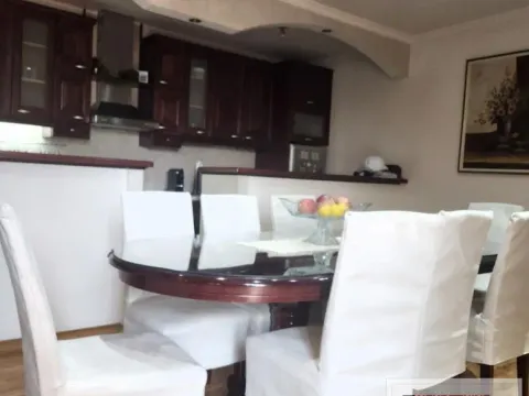 Izdavanje, trosoban stan, 130m², Telep, Novi Sad Sve Podlokacije - image 25