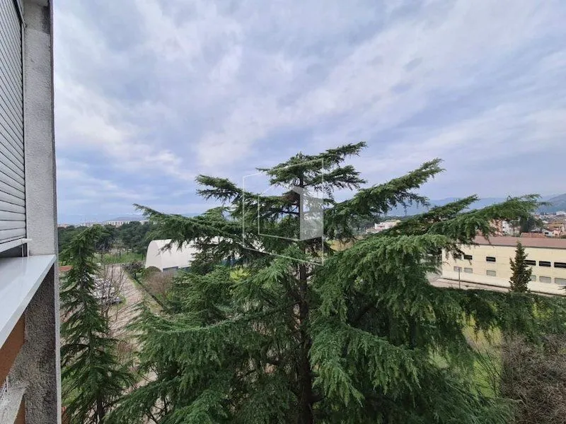 Izdavanje, stan, 60m², Blok 6, Podgorica