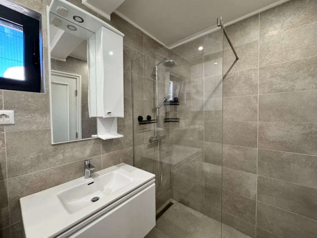 Prodaja, trosoban stan, 76m², Kava, Tivat