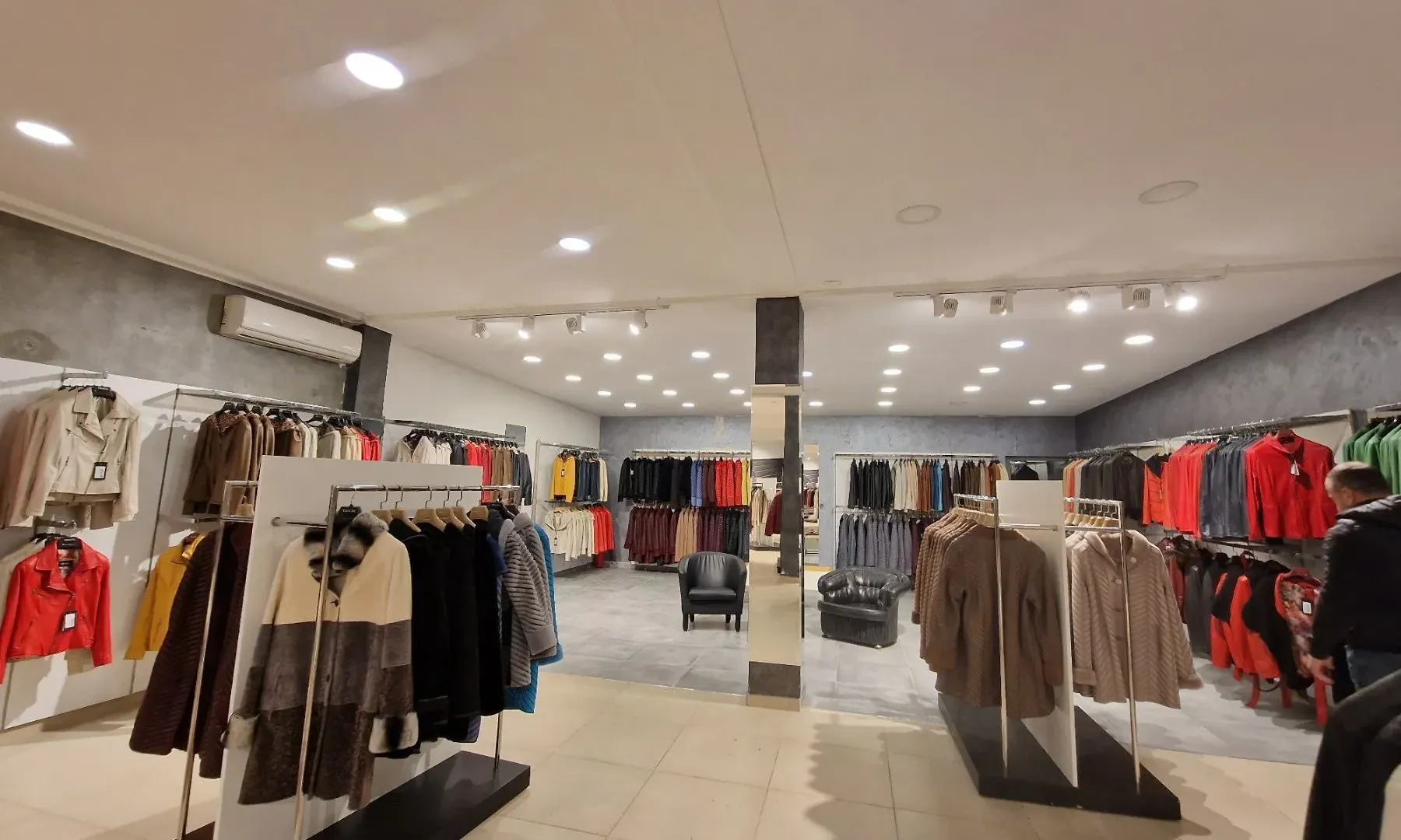 Sale, office space, 800m², Jaz, Budva
