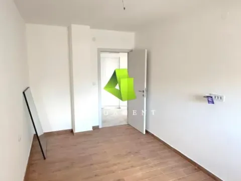 Prodaja, dvosoban stan, 73m², Pantelej, Niš - image 10