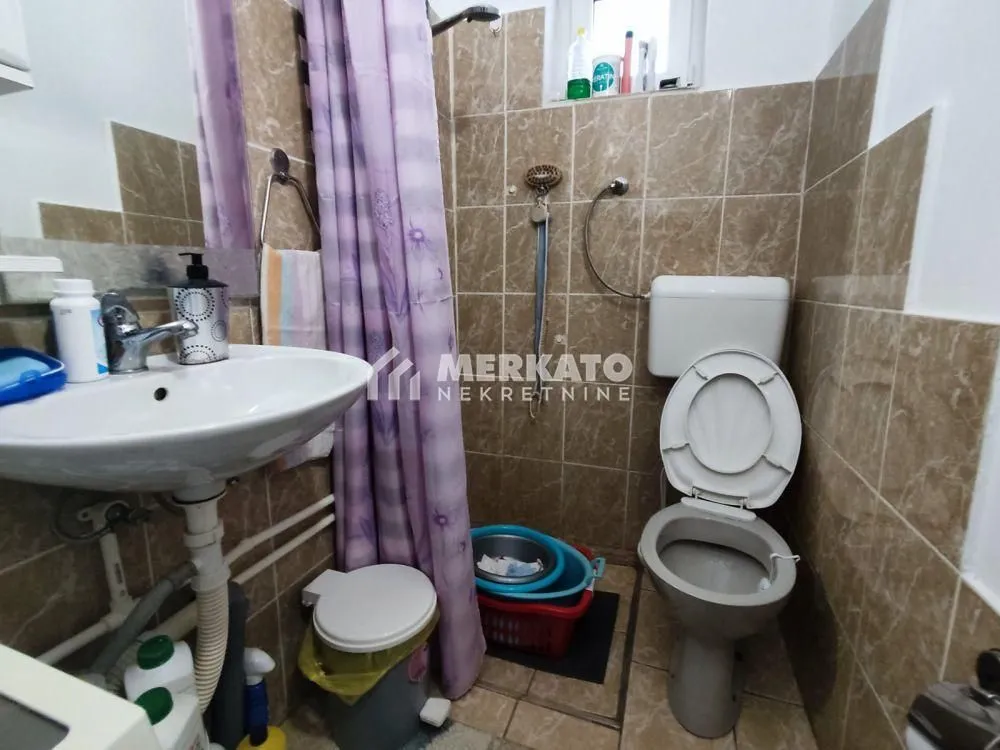 Prodaja, dvosoban stan, 61m², Zrenjanin, Srbija
