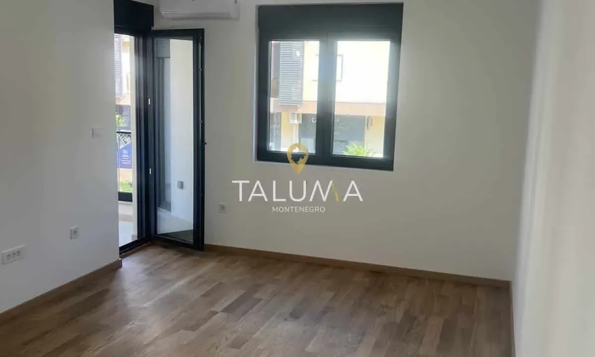 Rent, two bedroom apartment, 53m², City Kvart, Podgorica
