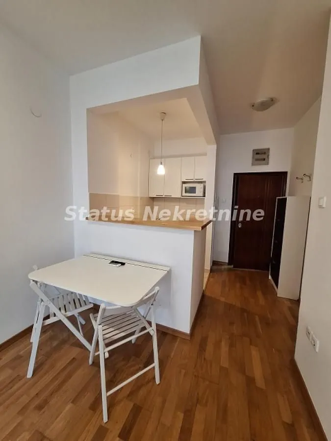 Prodaja, dvosoban stan, 40m², Liman 3, Novi Sad Sve Podlokacije