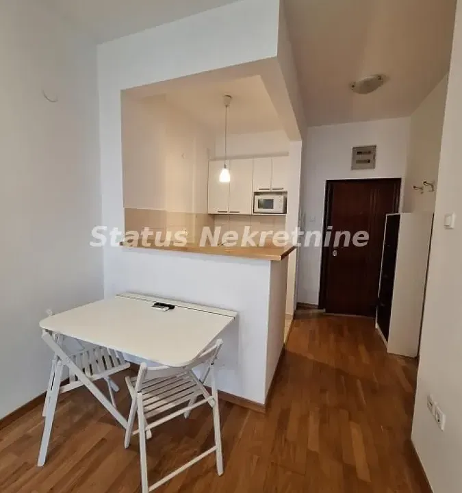 Prodaja, dvosoban stan, 40m², Liman 3, Novi Sad Sve Podlokacije