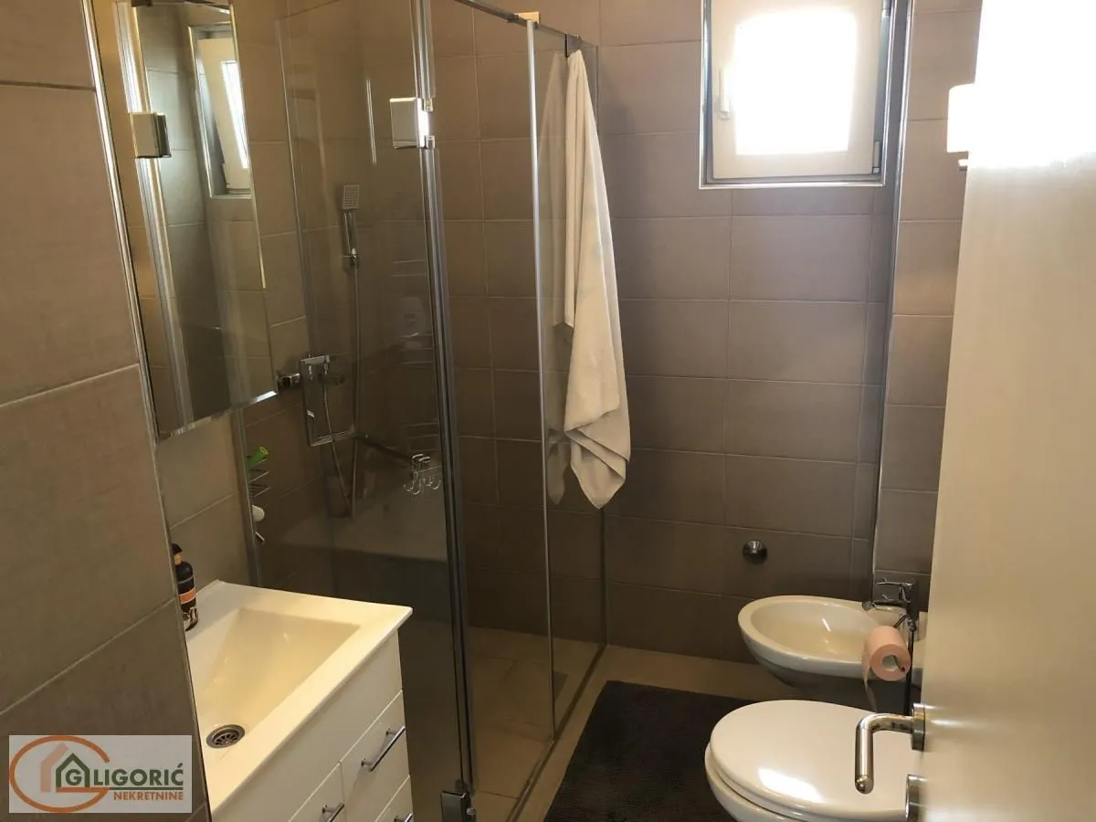 Sale, apartment, 119m², Zemun Gornji Grad, Zemun Sve Podlokacije