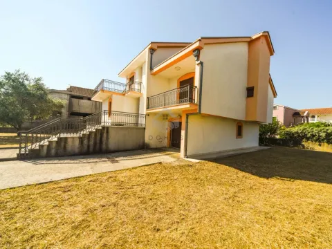 Prodaja, kuća, 350m², Tuzi, Podgorica - image 6