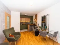 Prodaja, dvosoban stan, 70m², Stari Aerodrom, Podgorica - image 3