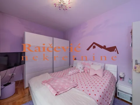 Sale, two bedroom apartment, 68m², Zemun Gornji Grad, Zemun Sve Podlokacije - image 12