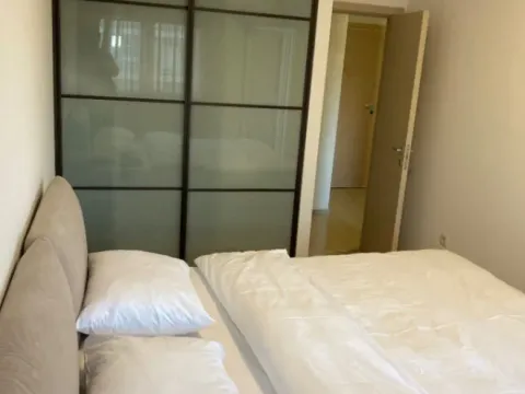 Prodaja, dvosoban stan, 71m², City Kvart, Podgorica - image 3