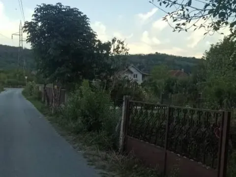 Prodaja, kuća, 32m², Crvene livade, Jagodina - image 23