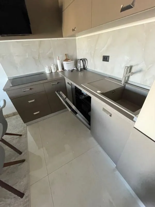 Prodaja, jednosoban stan, 69m², Ulcinj, Crna Gora