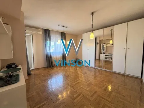 Sale, two bedroom apartment, 41m², Bulevar Oslobodjenja, Novi Sad Sve Podlokacije