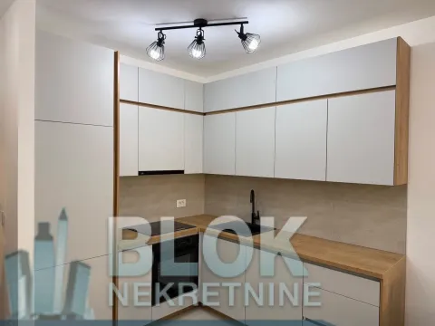 Rent, one bedroom apartment, 50m², Stari Aerodrom, Podgorica - image 11