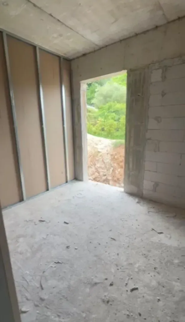 Prodaja, jednosoban stan, 55m², Prčanj, Kotor