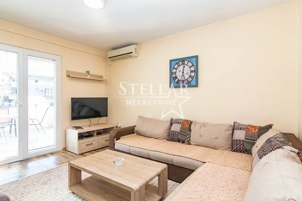Rent, house, 70m², Tološi, Podgorica