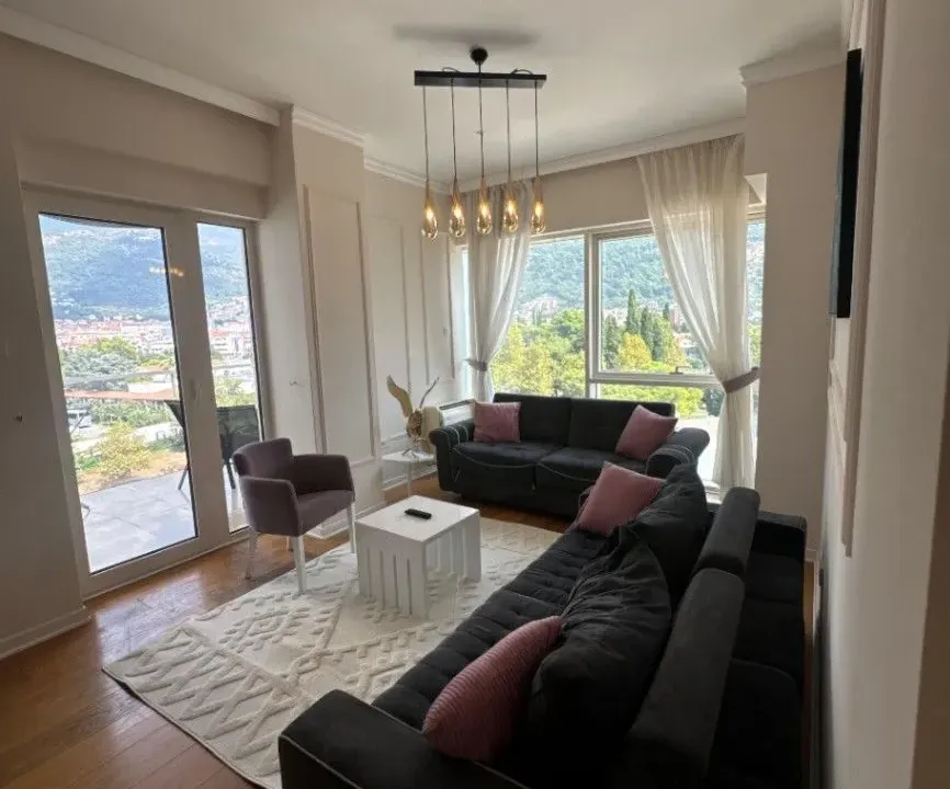 Rent, three bedroom apartment, 98m², Budva, Crna Gora
