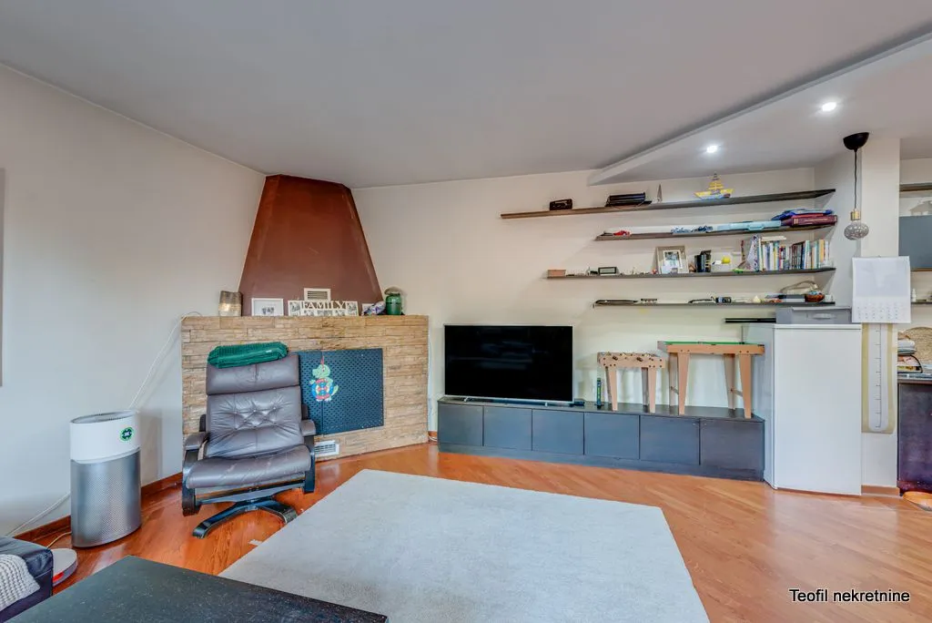 Sale, apartment, 138m², Zemun Centar, Zemun Sve Podlokacije